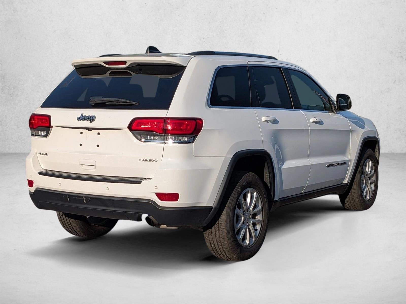 2021 Jeep Grand Cherokee Laredo X 4x4