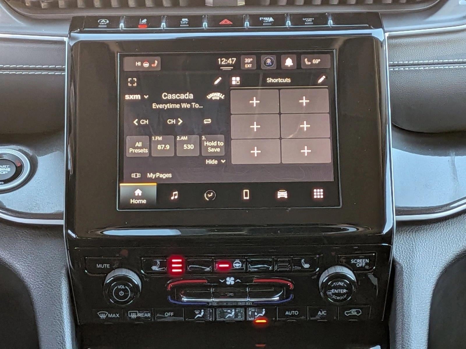 2022 Jeep Grand Cherokee Laredo