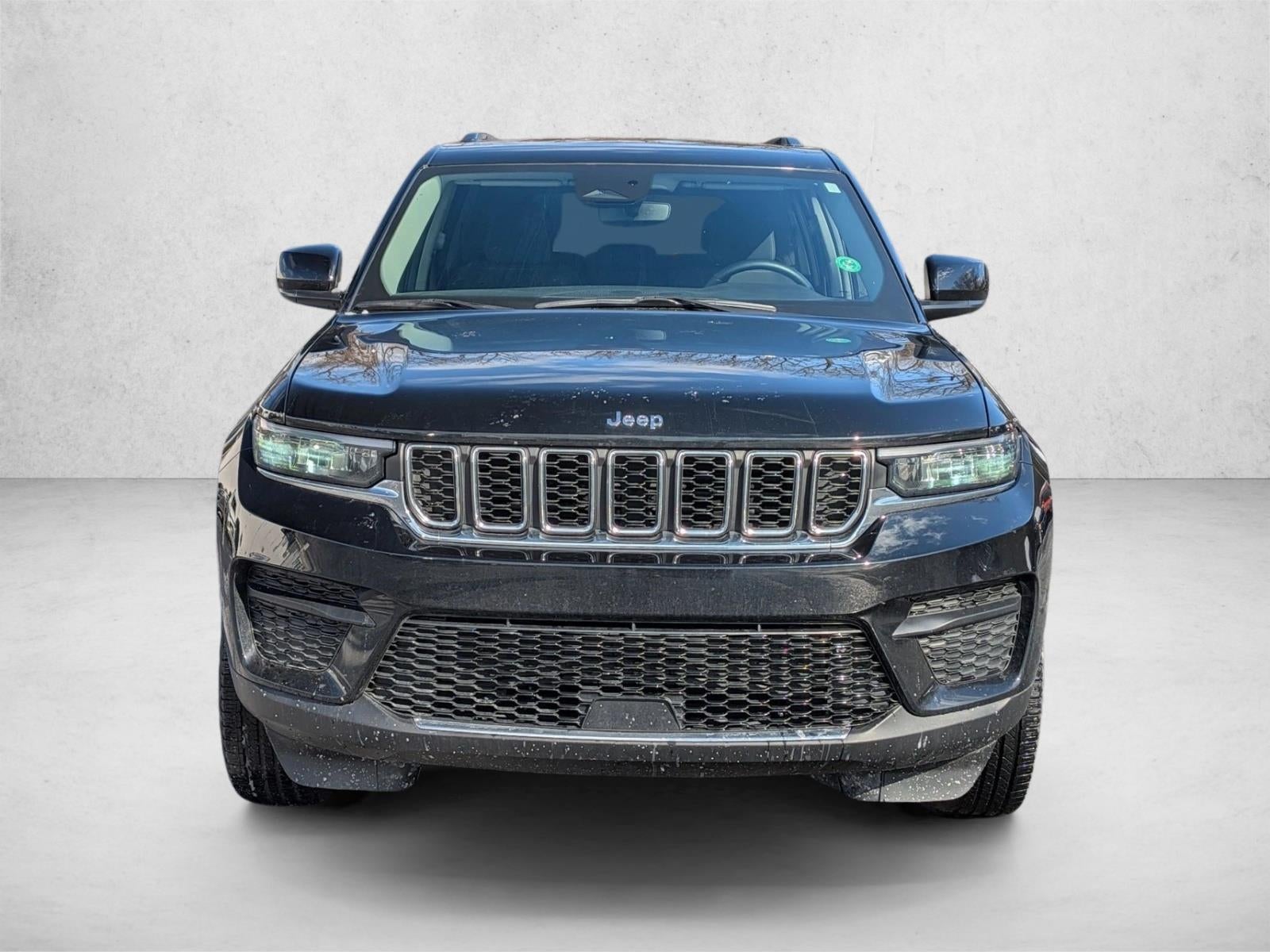 2022 Jeep Grand Cherokee Laredo