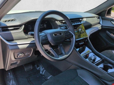 2025 Jeep Grand Cherokee L Altitude X 4x4
