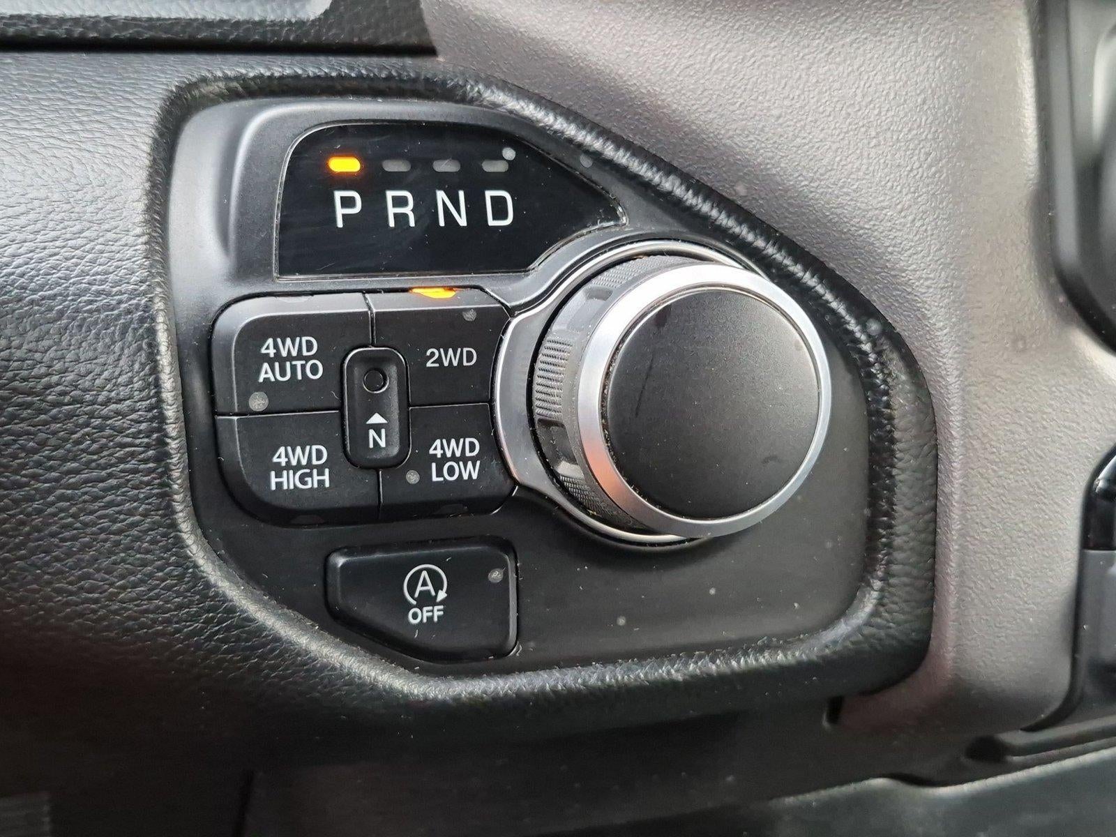 2023 RAM 1500 Big Horn Crew Cab 4x4 5'7" Box