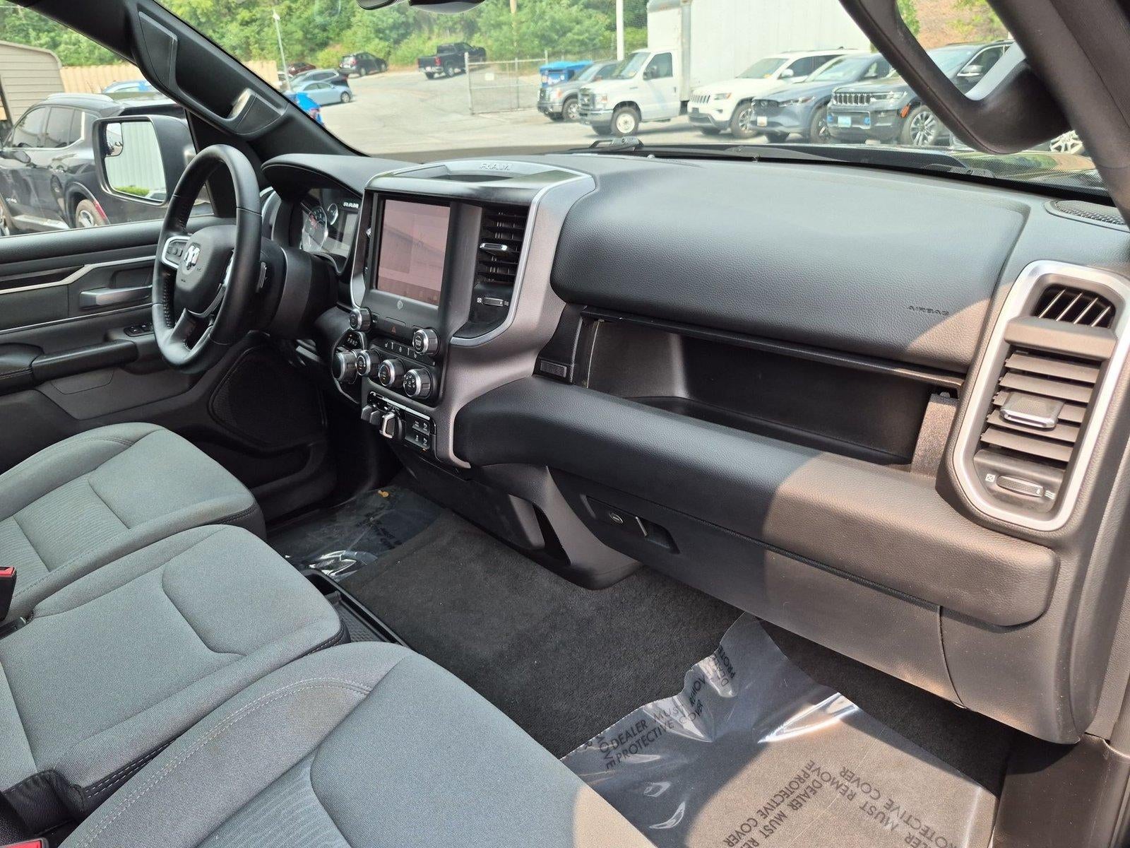 2023 RAM 1500 Big Horn Crew Cab 4x4 5'7" Box