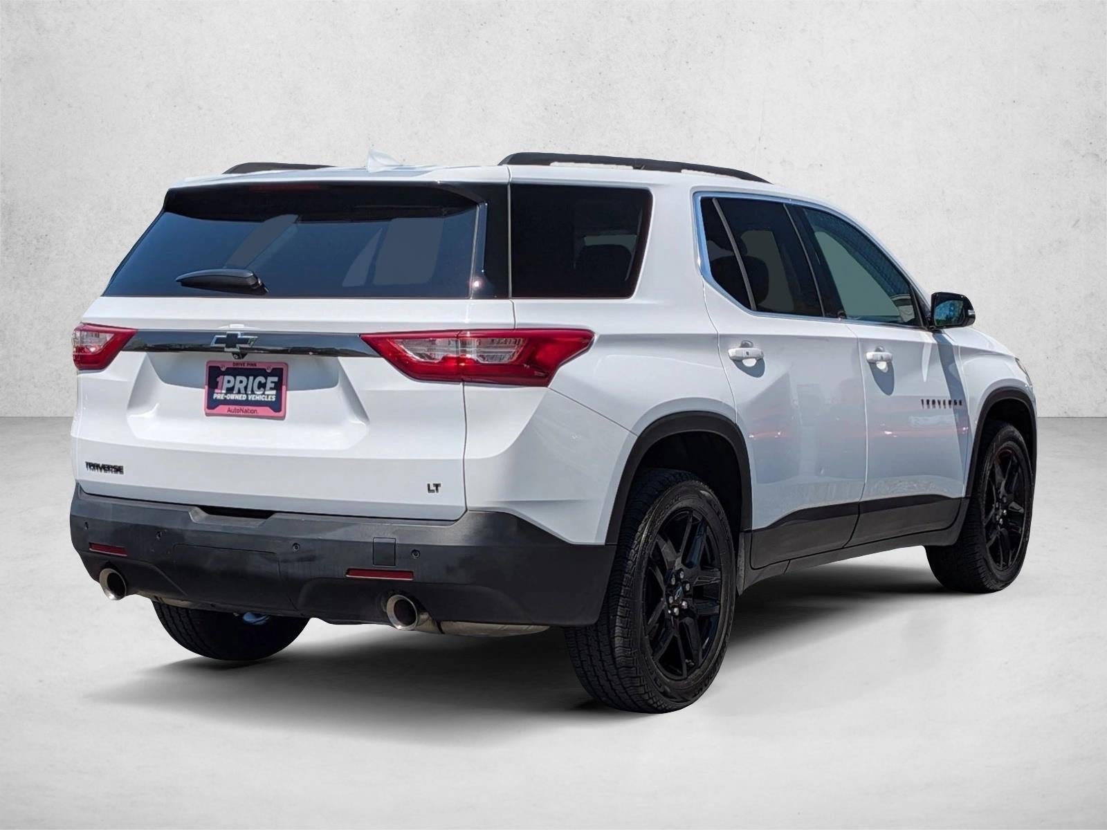 2020 Chevrolet Traverse LT Cloth