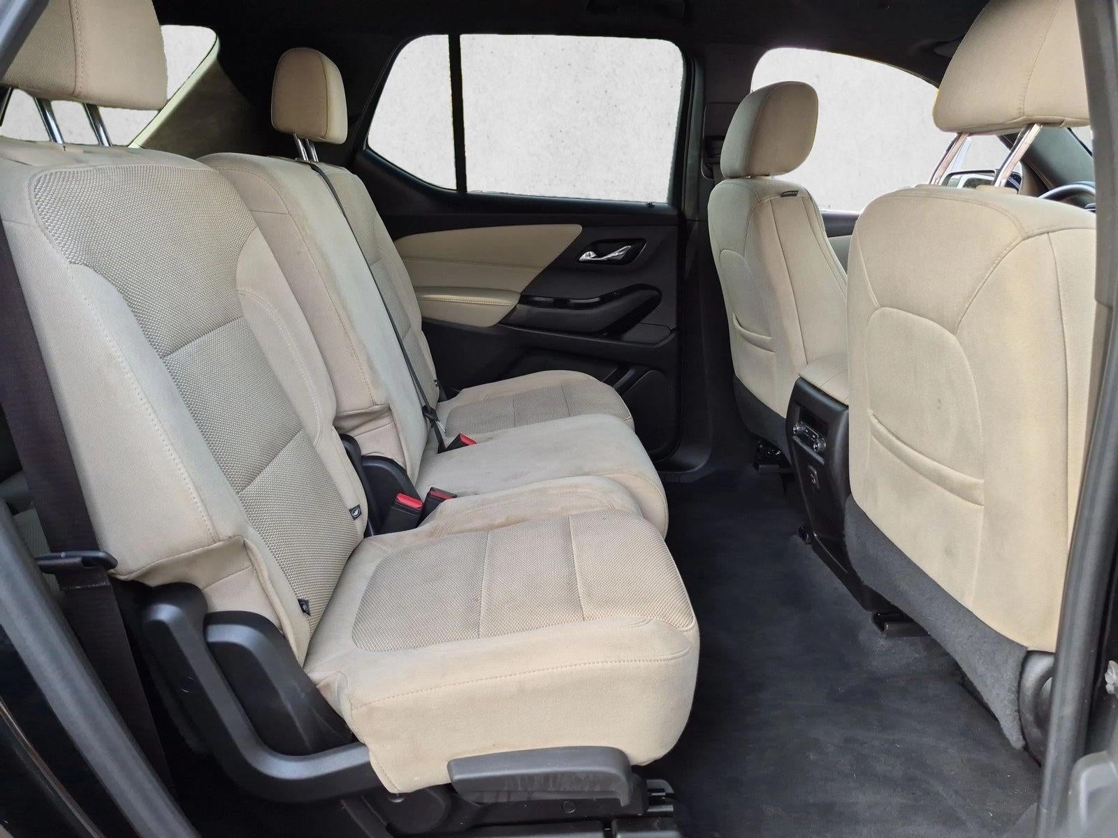 2023 Chevrolet Traverse LS