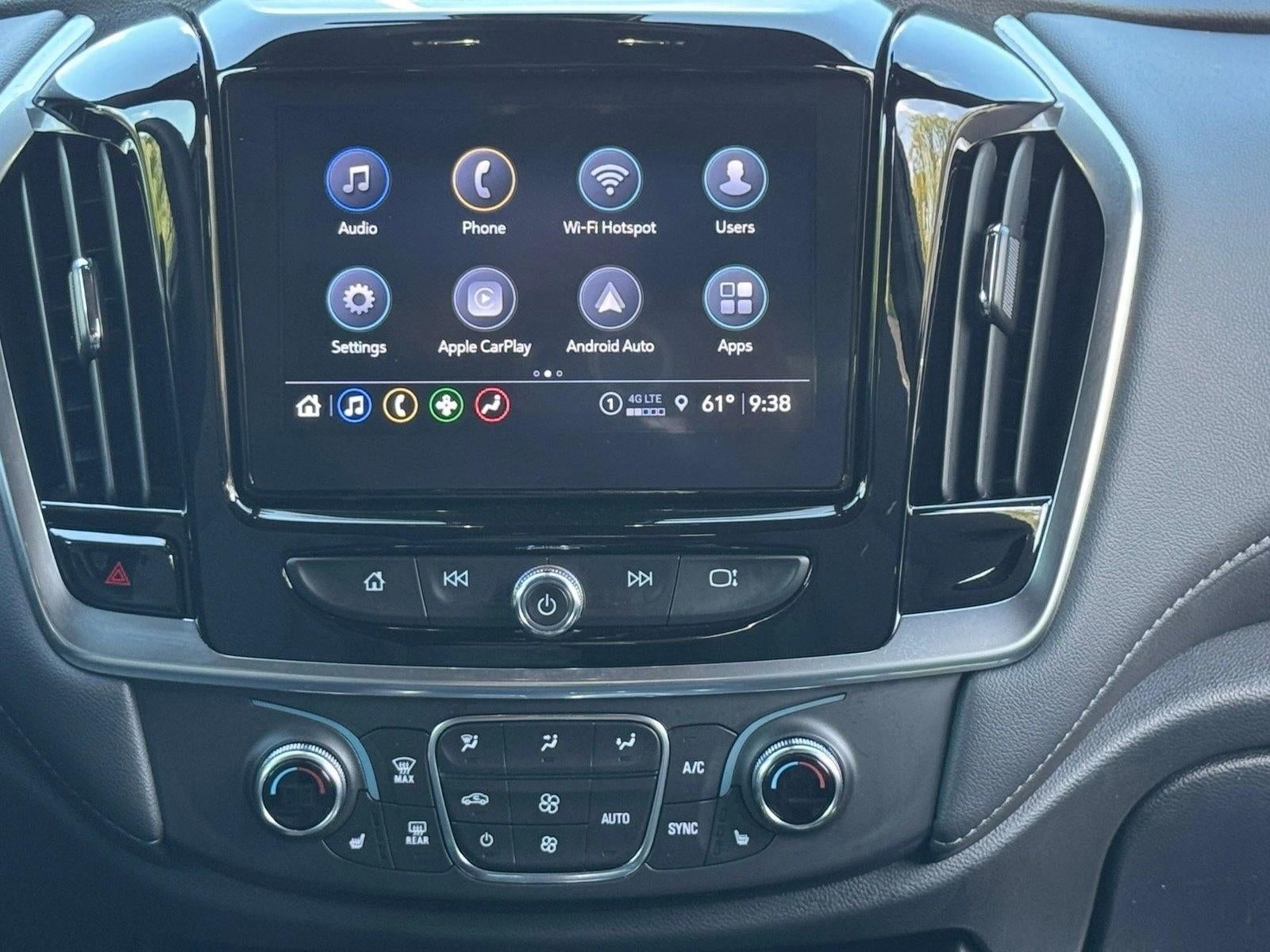 2023 Chevrolet Traverse LT Cloth