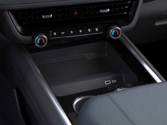 2025 Chevrolet Suburban LS