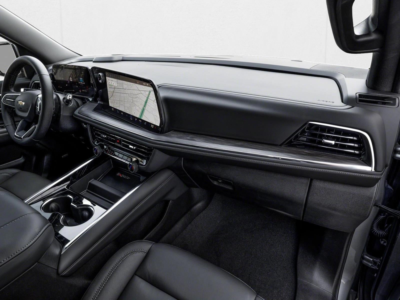 2026 Chevrolet Suburban LT - Photo 11