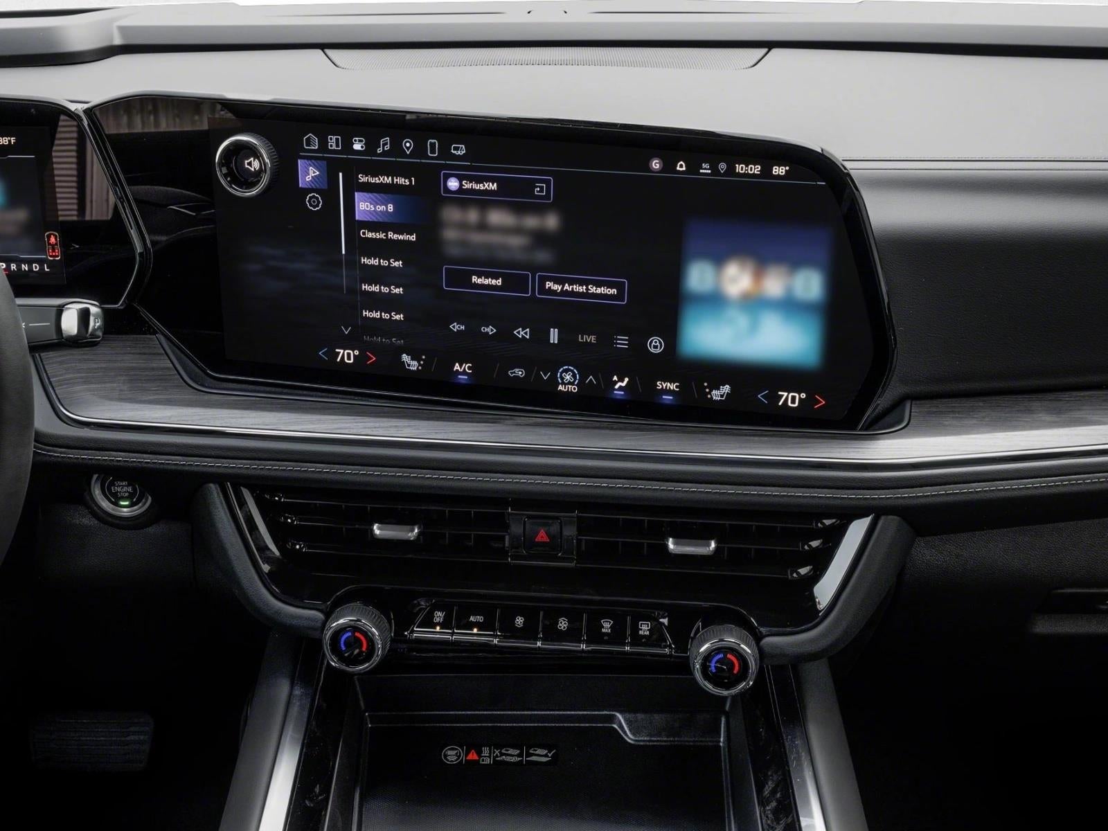 2026 Chevrolet Suburban LT - Photo 7