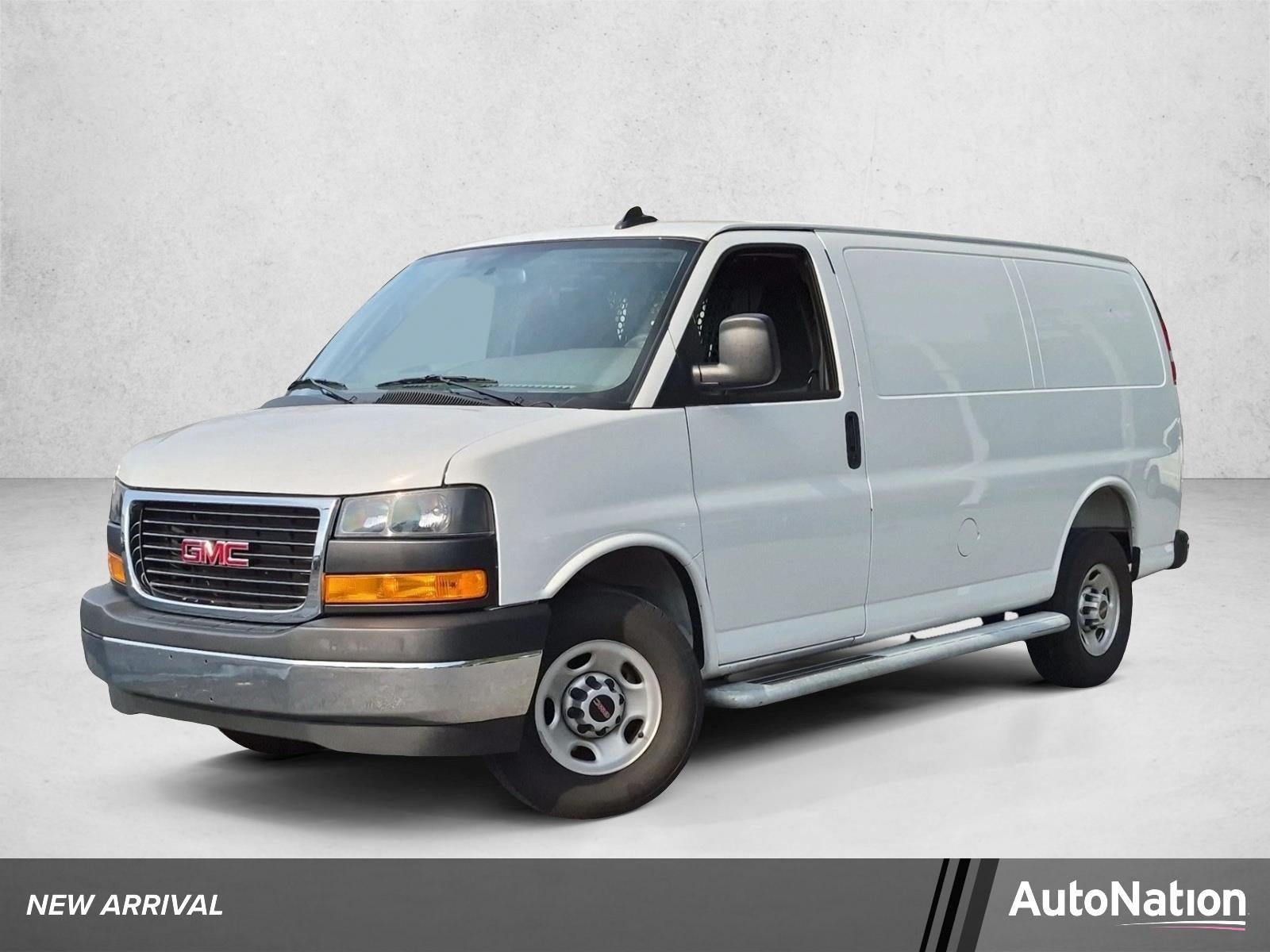 2025 GMC Savana Cargo Base