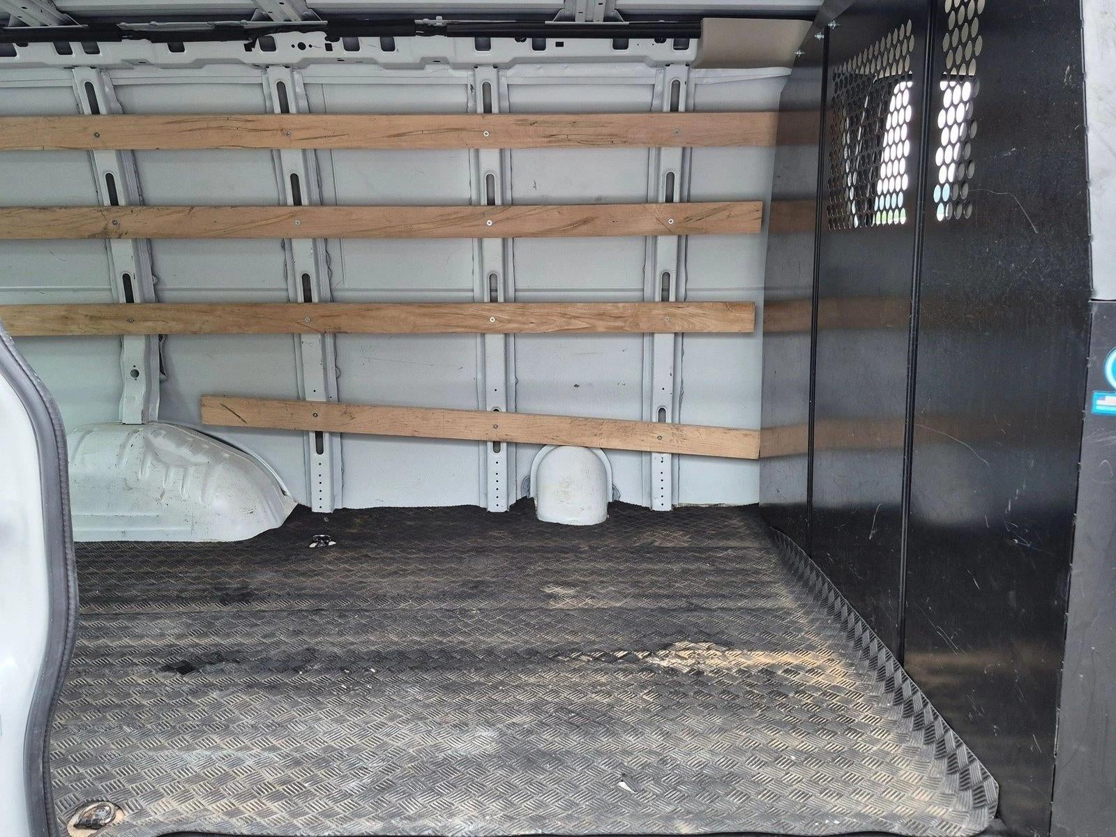 2025 GMC Savana Cargo Base