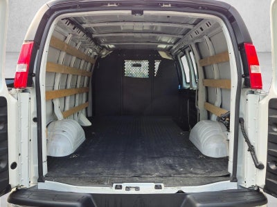 2025 GMC Savana Cargo Base