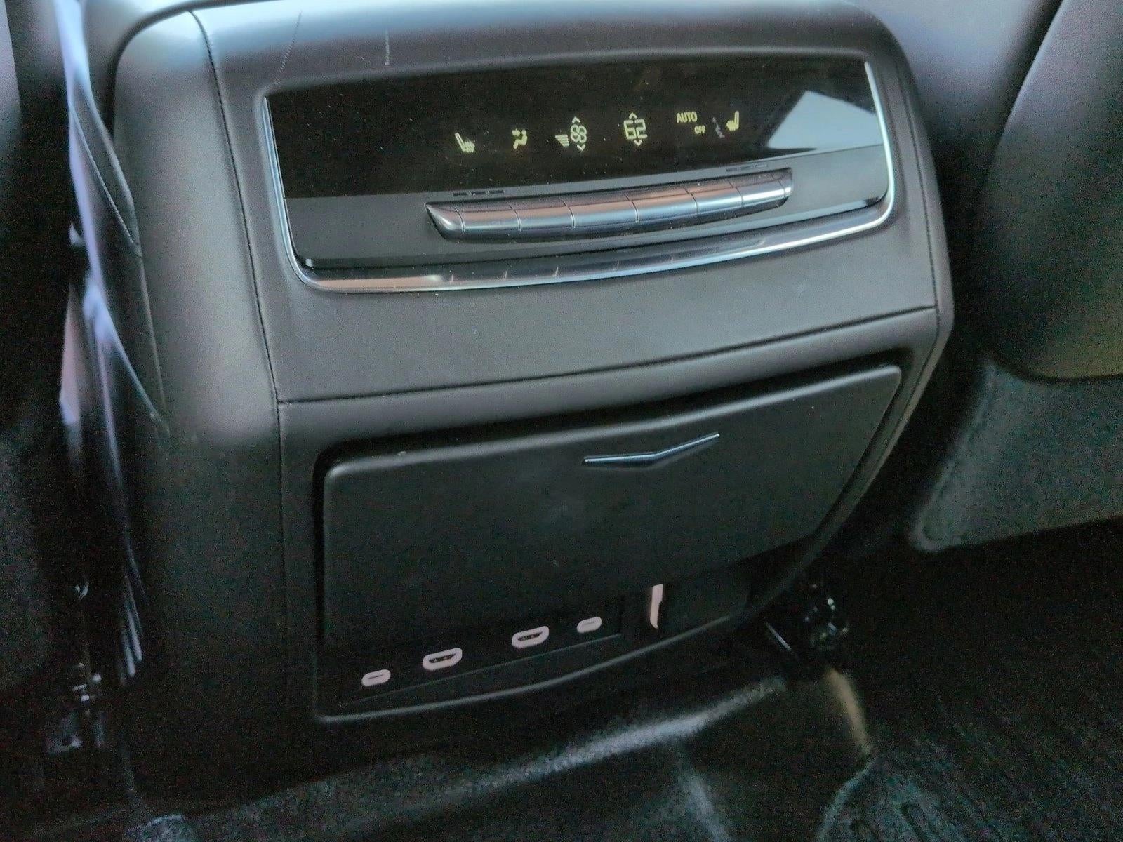 2022 Cadillac Escalade Premium Luxury Platinum