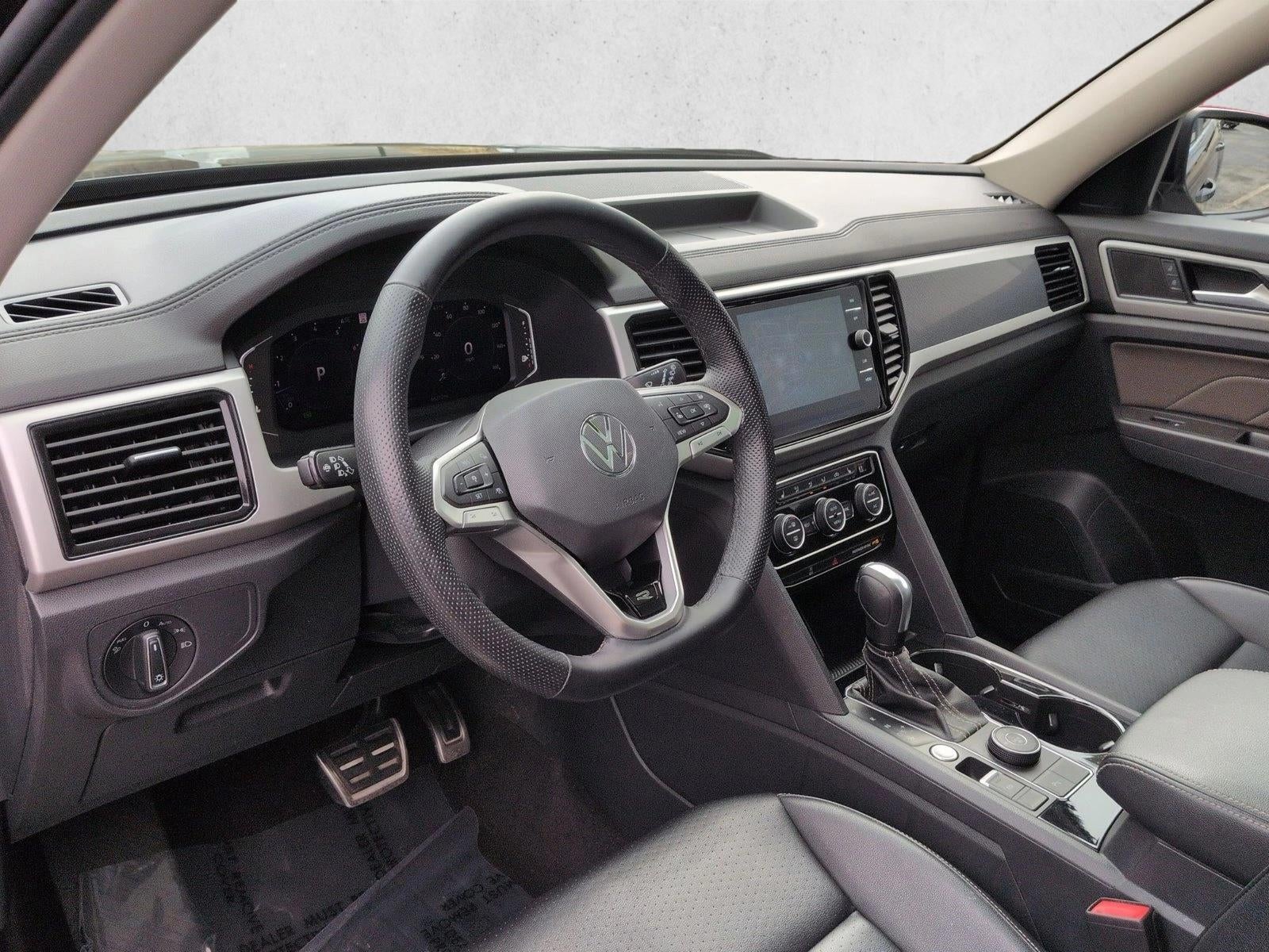 2022 Volkswagen Atlas 3.6L V6 SEL R-Line