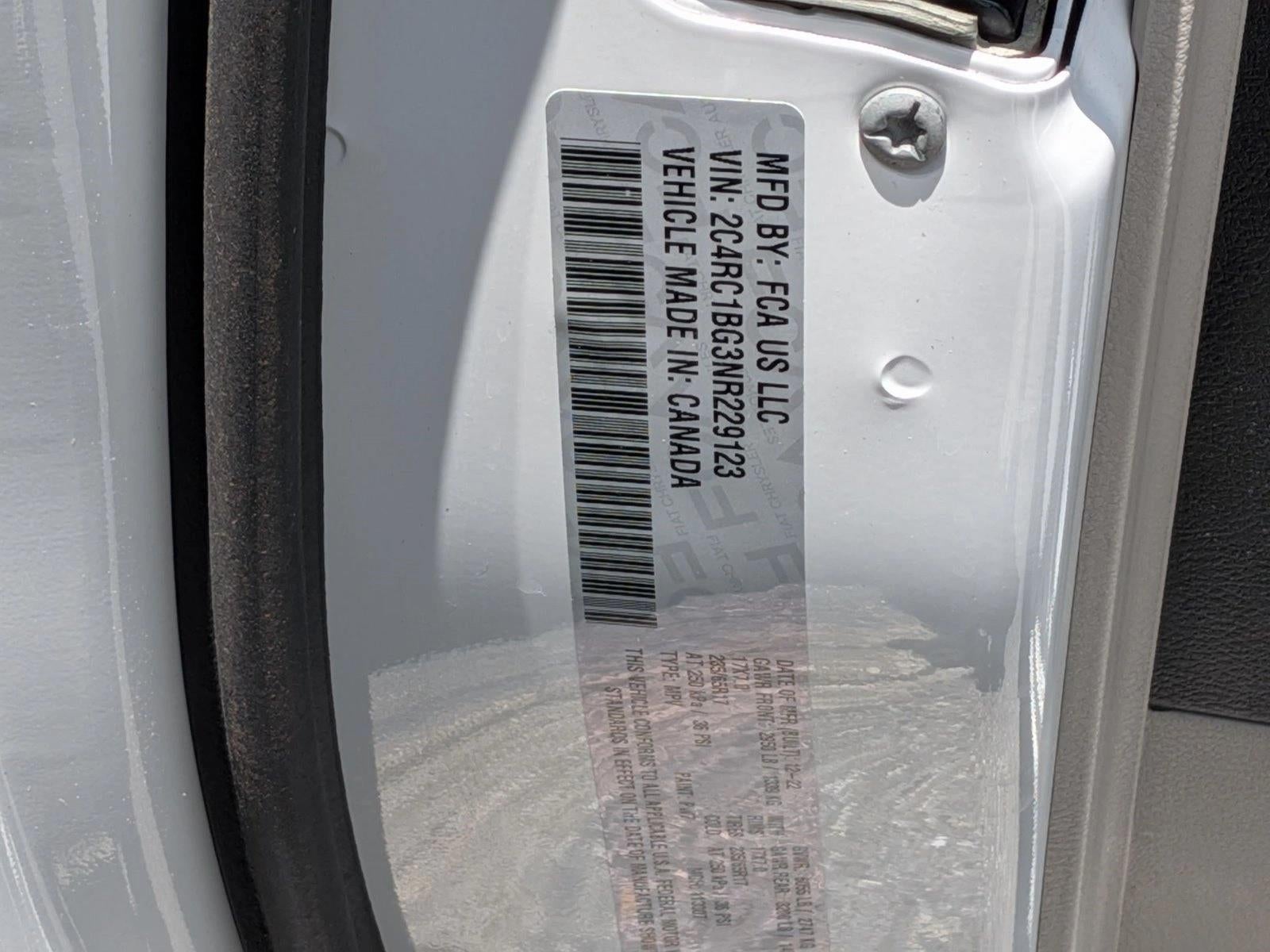 2022 Chrysler Pacifica Touring L