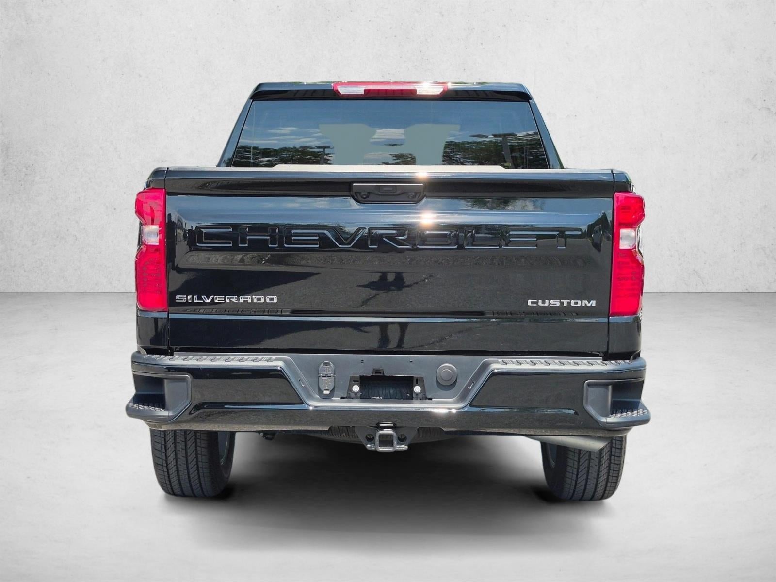 2026 Chevrolet Silverado 1500 Custom - Photo 8