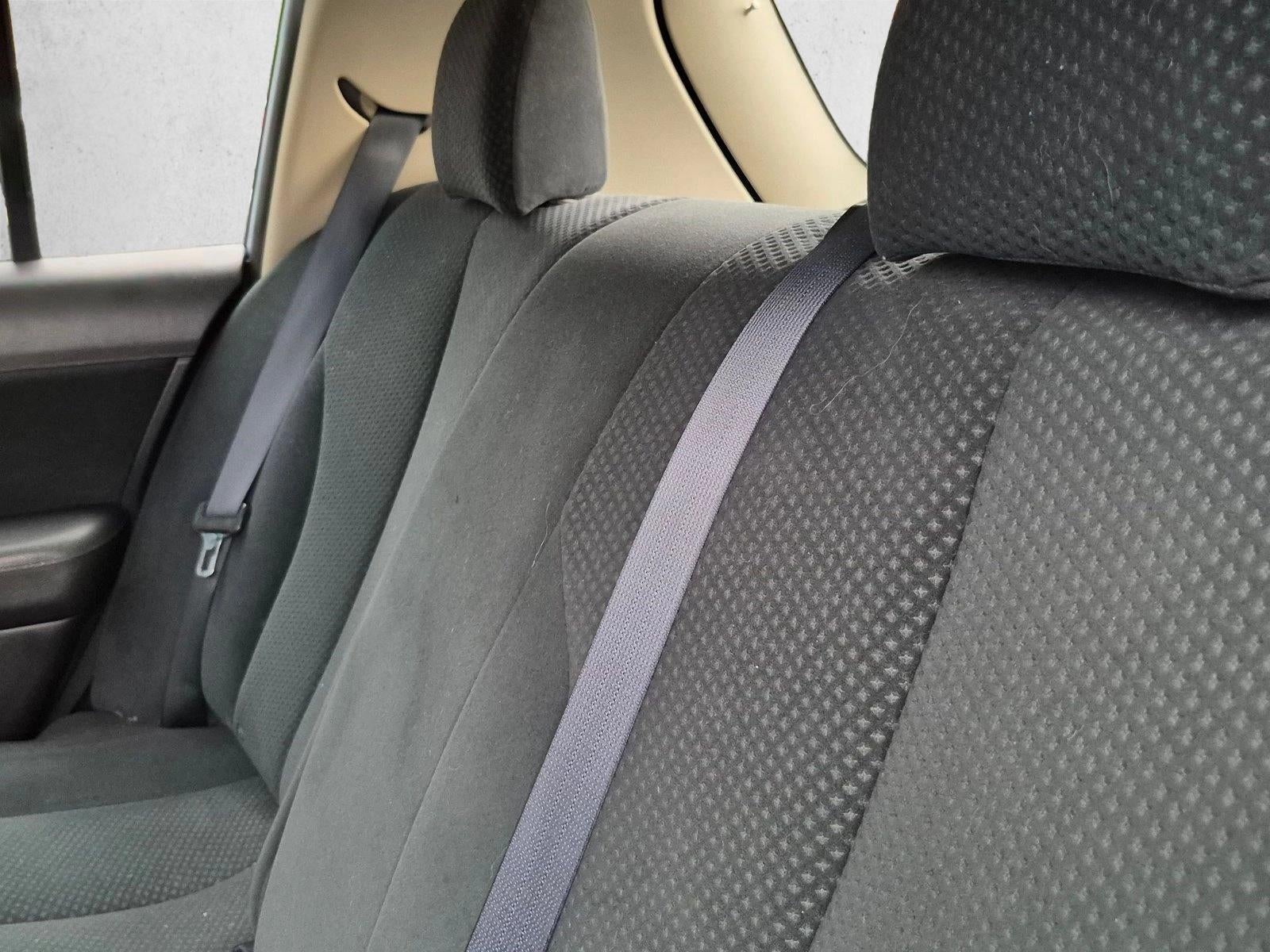 2012 Nissan Versa 1.8 S