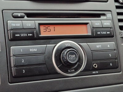 2012 Nissan Versa 1.8 S