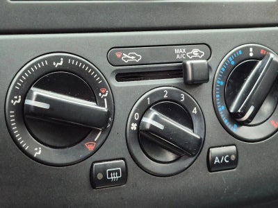 2012 Nissan Versa 1.8 S