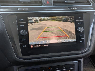 2022 Volkswagen Tiguan SE