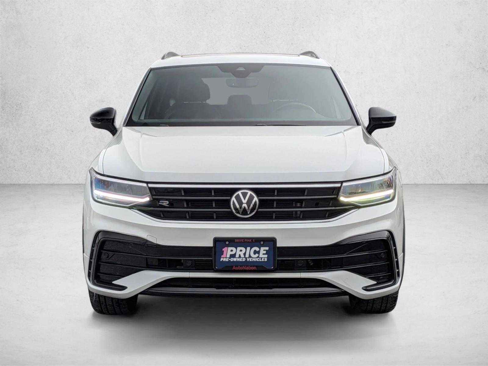 2022 Volkswagen Tiguan SE R-Line Black