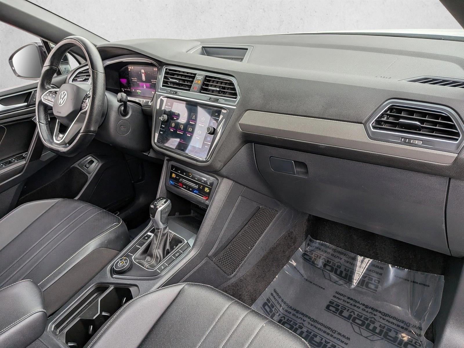 2022 Volkswagen Tiguan SE R-Line Black