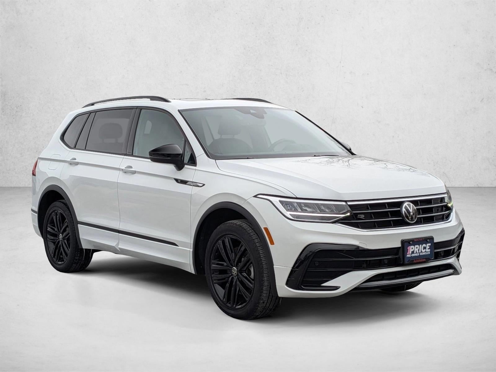 2022 Volkswagen Tiguan SE R-Line Black