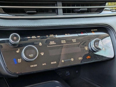 2023 INFINITI QX60 LUXE AWD