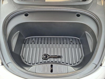 2021 Tesla Model 3 Standard Range Plus Rear-Wheel Drive