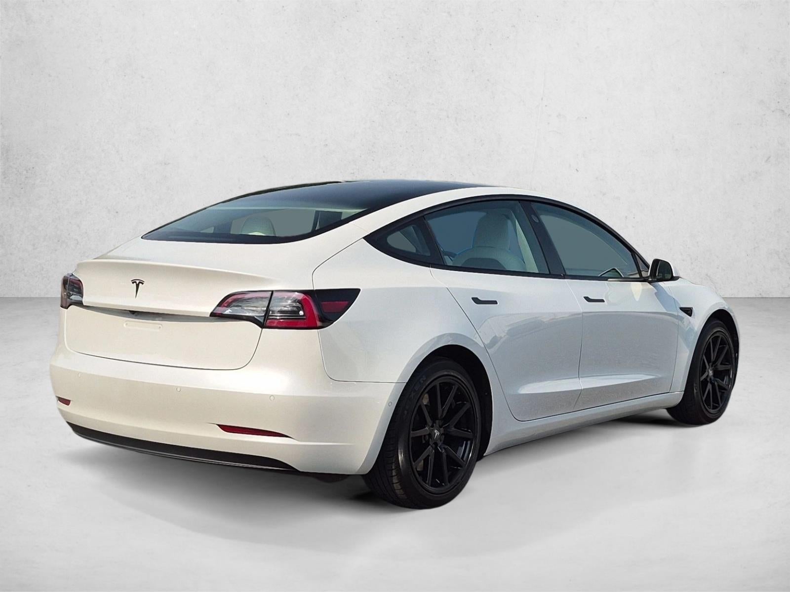 2021 Tesla Model 3 Standard Range Plus Rear-Wheel Drive