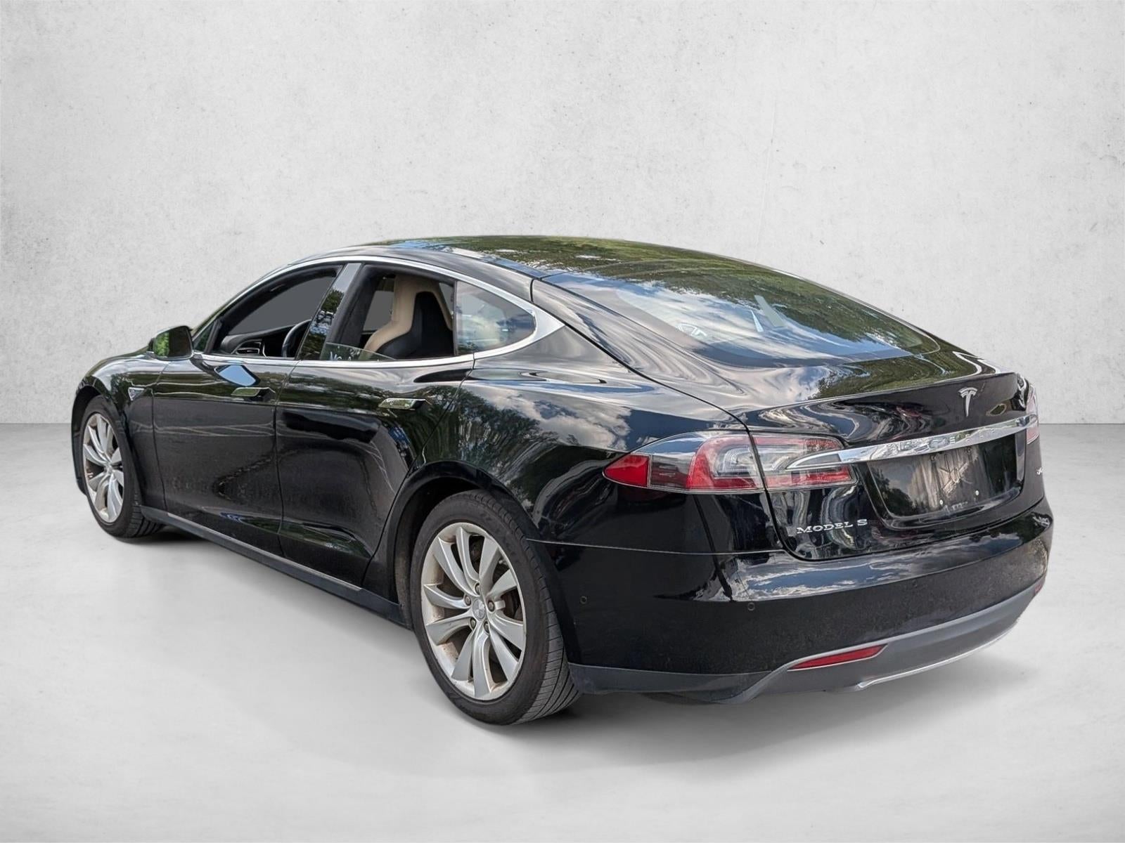 2015 Tesla Model S 70D