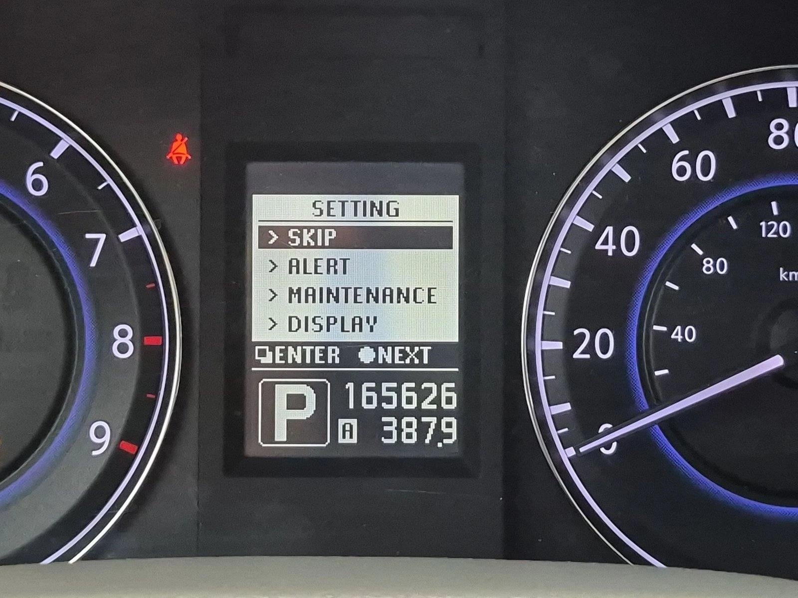 2012 INFINITI G37 Sedan x