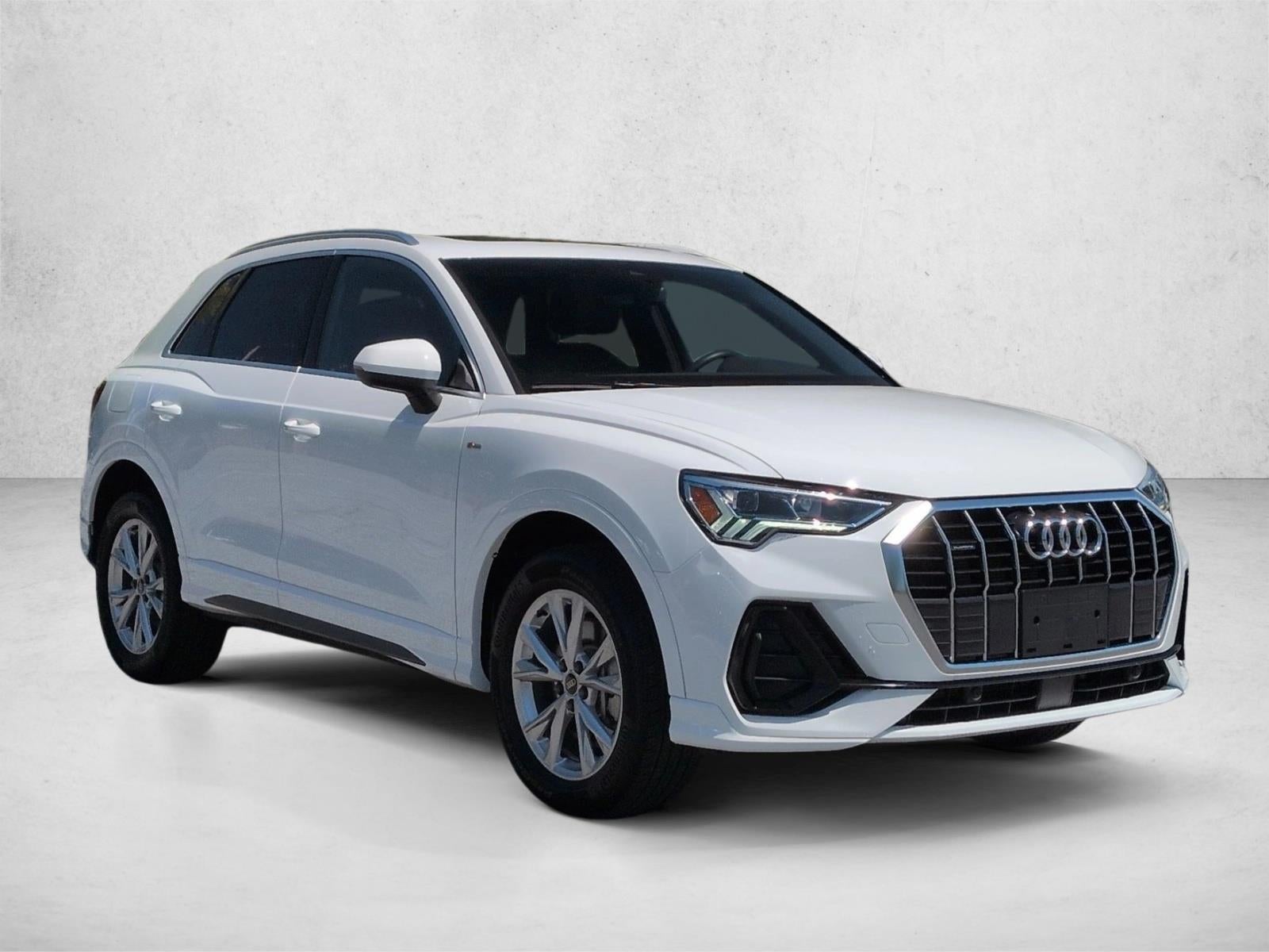 2025 Audi Q3 S line Premium