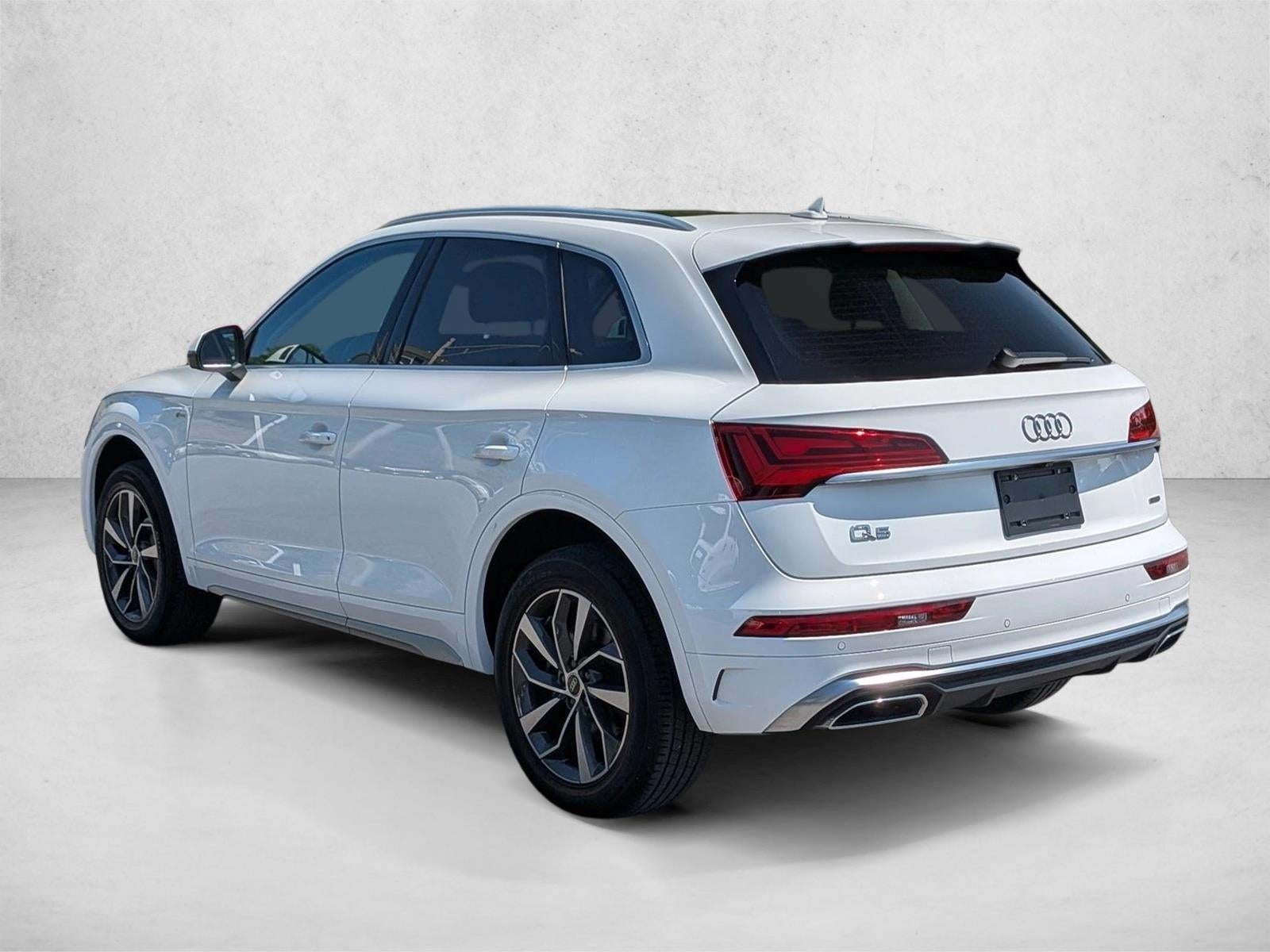 2024 Audi Q5 S line Premium Plus