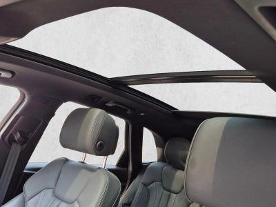 2025 Audi Q5 S line Premium