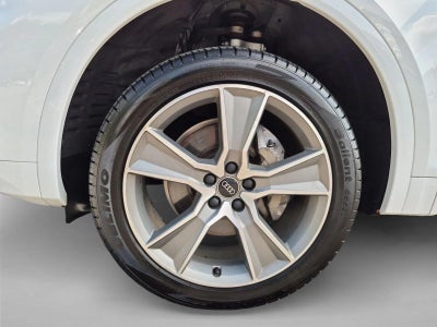 2025 Audi Q5 S line Premium