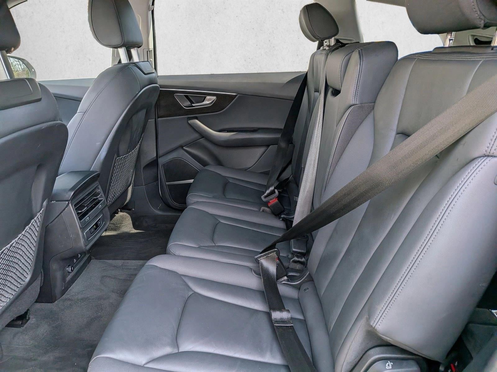 2022 Audi Q7 Premium Plus 55 TFSI quattro Tiptronic