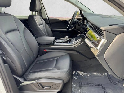 2022 Audi Q7 Premium Plus 55 TFSI quattro Tiptronic