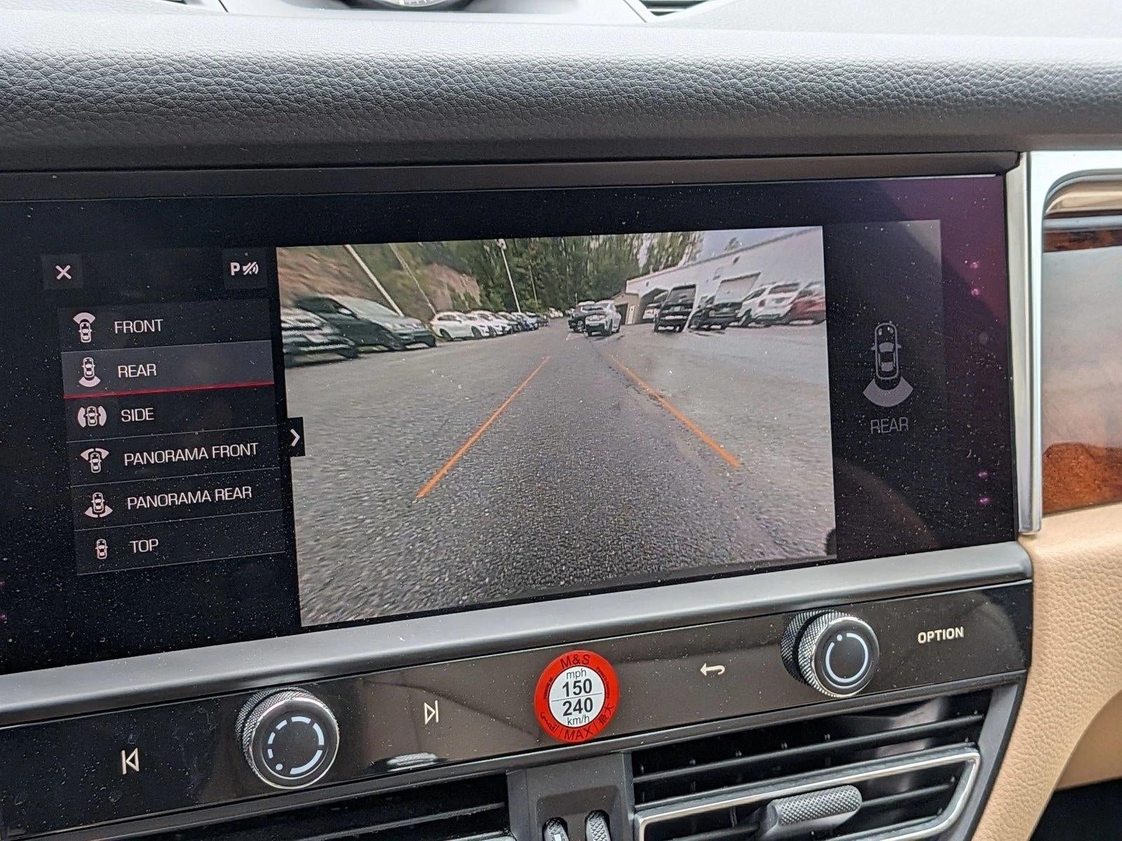 2023 Porsche Macan Base