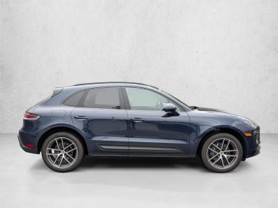 2023 Porsche Macan Base