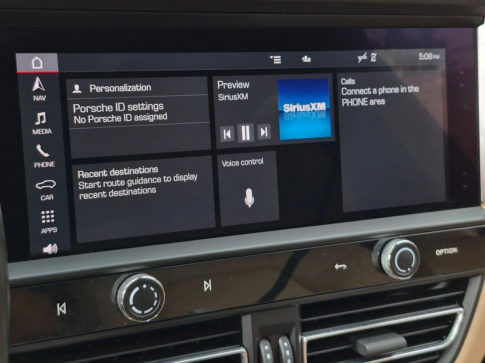 2023 Porsche Macan Base