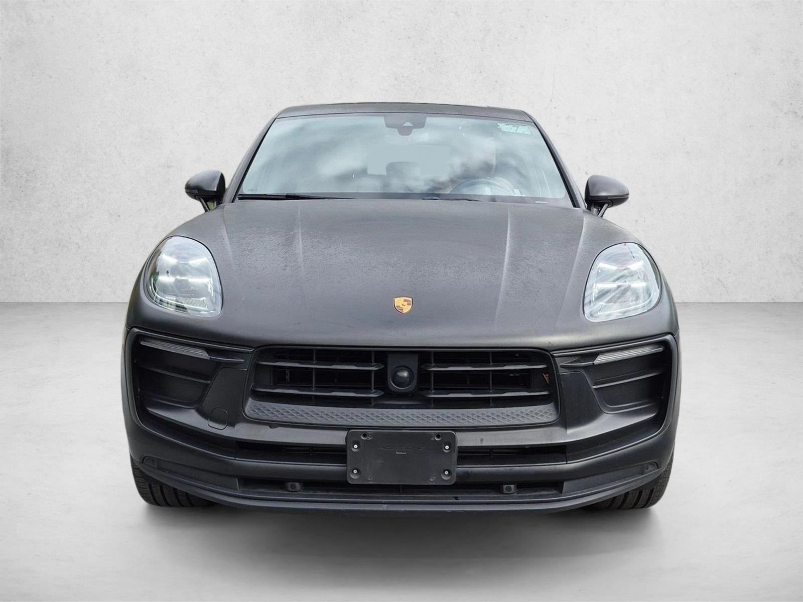 2023 Porsche Macan Base