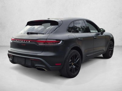 2023 Porsche Macan Base