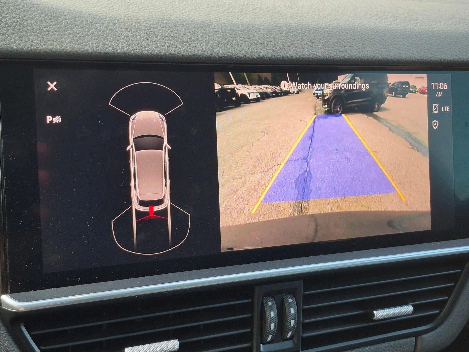 2023 Porsche Cayenne Base