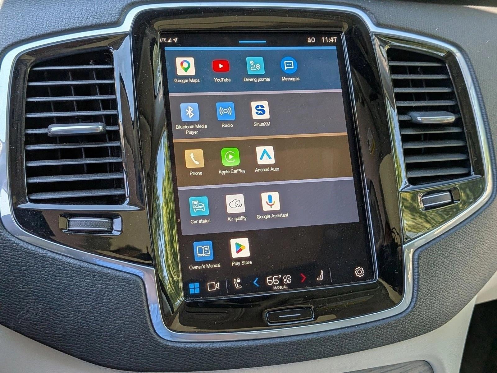 2023 Volvo XC90 B5 Plus