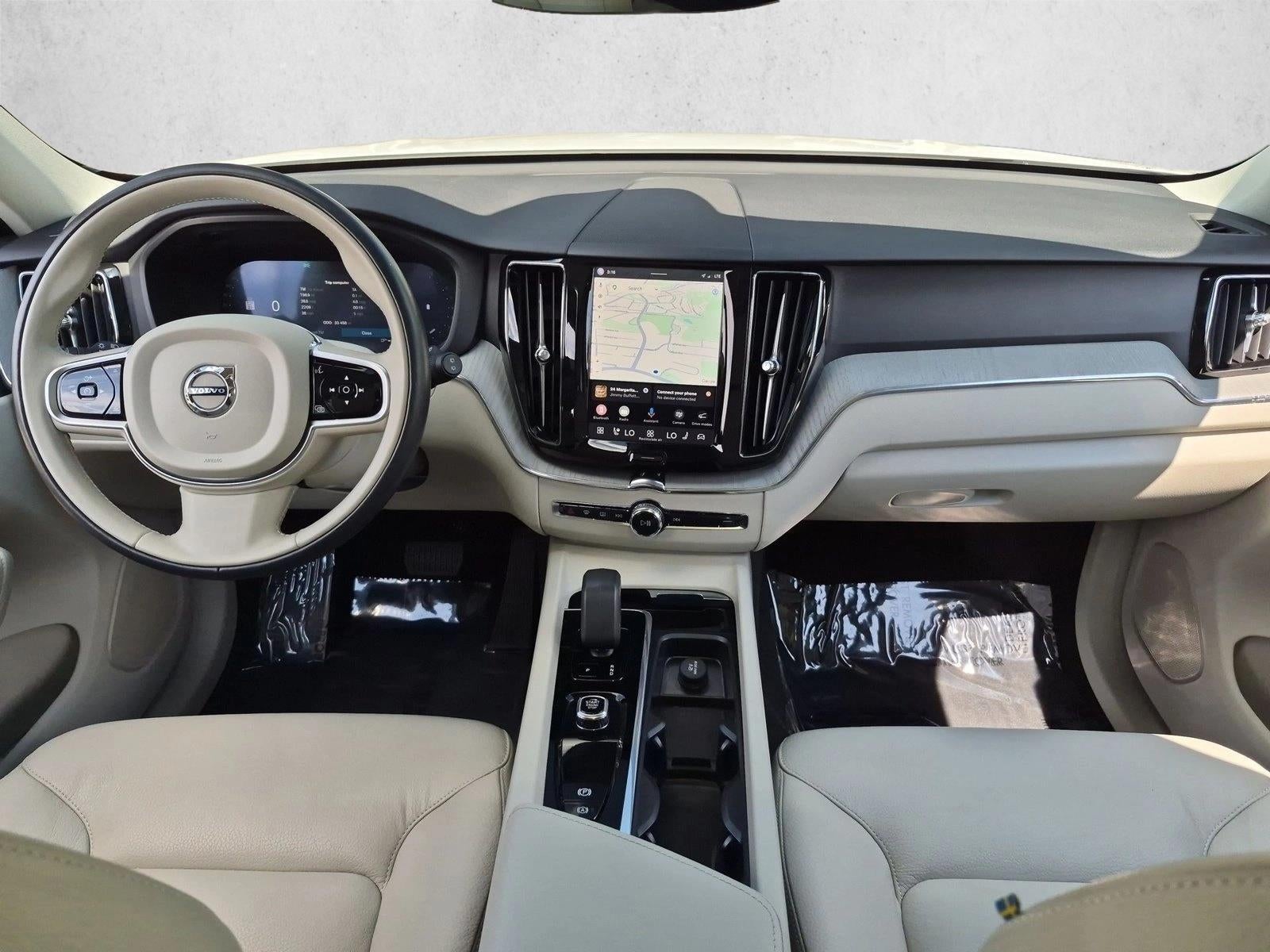 2025 Volvo XC60 B5 Plus