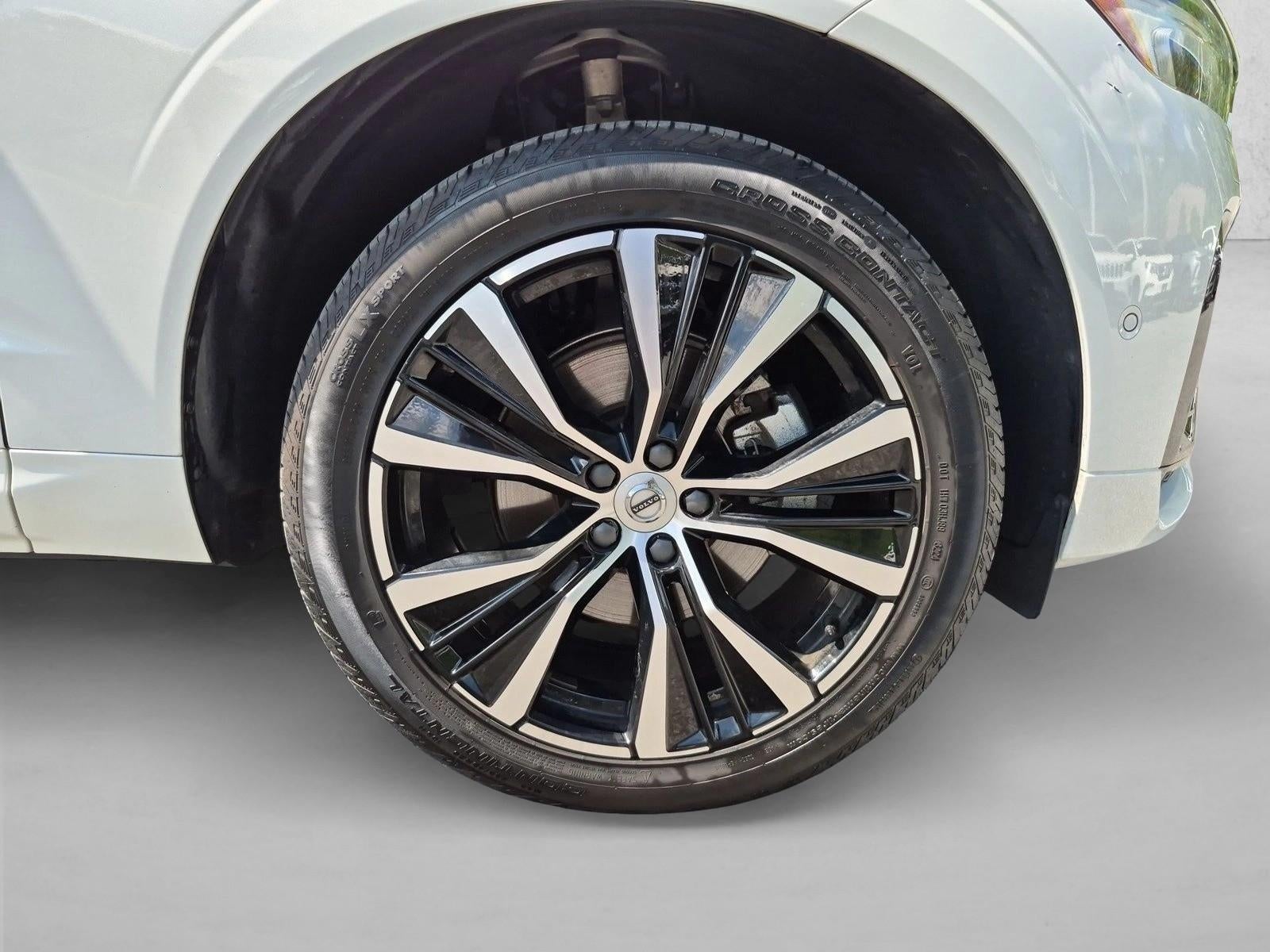 2025 Volvo XC60 B5 Plus