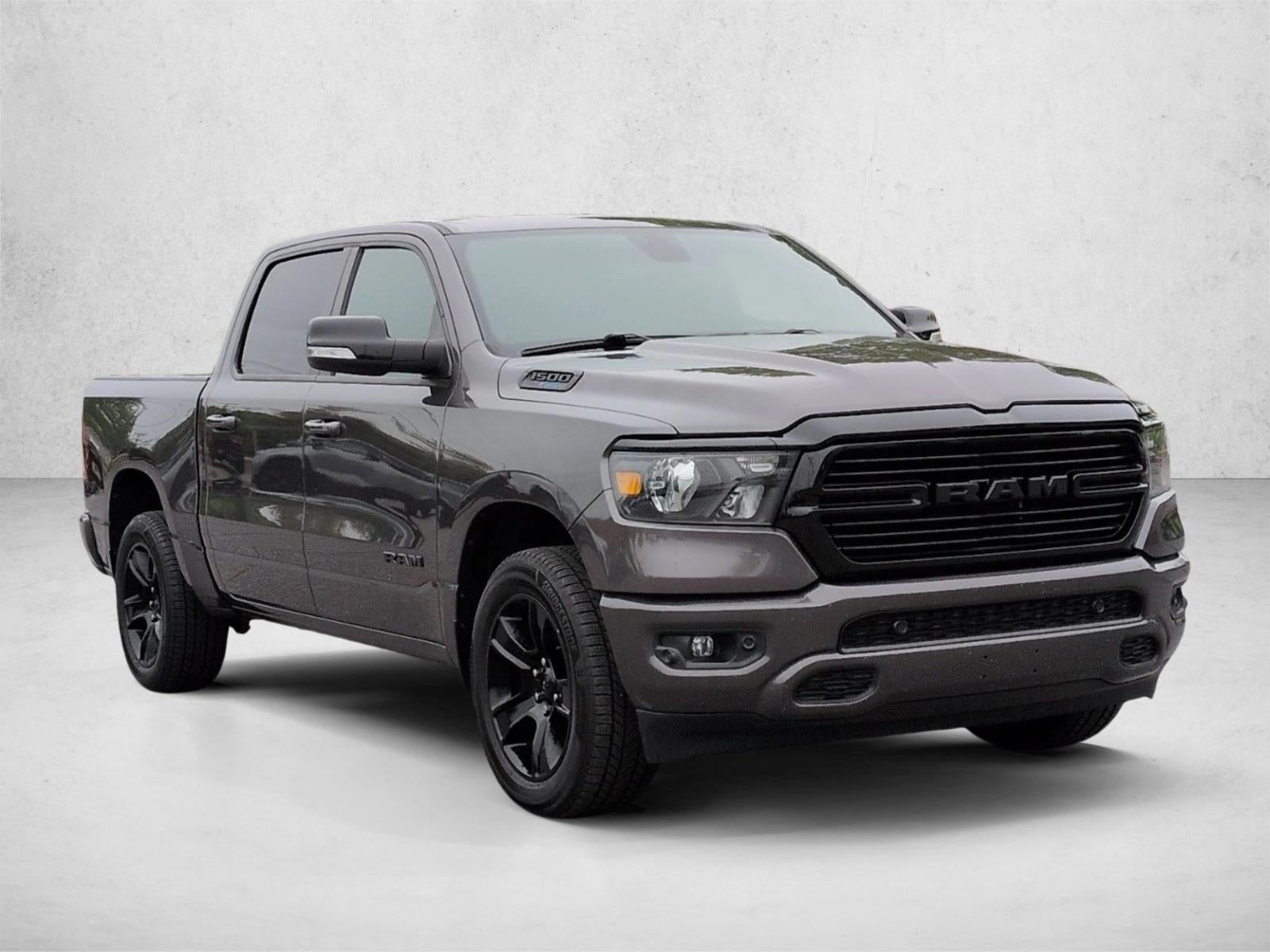 2021 RAM 1500 Big Horn Crew Cab 4x4 5'7" Box