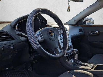 2011 Chevrolet Malibu LT w/2LT