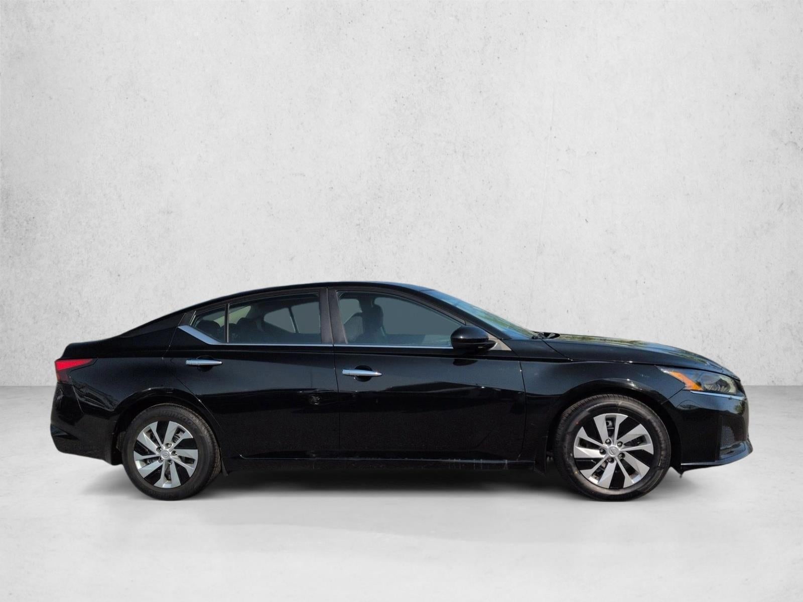 2023 Nissan Altima S FWD