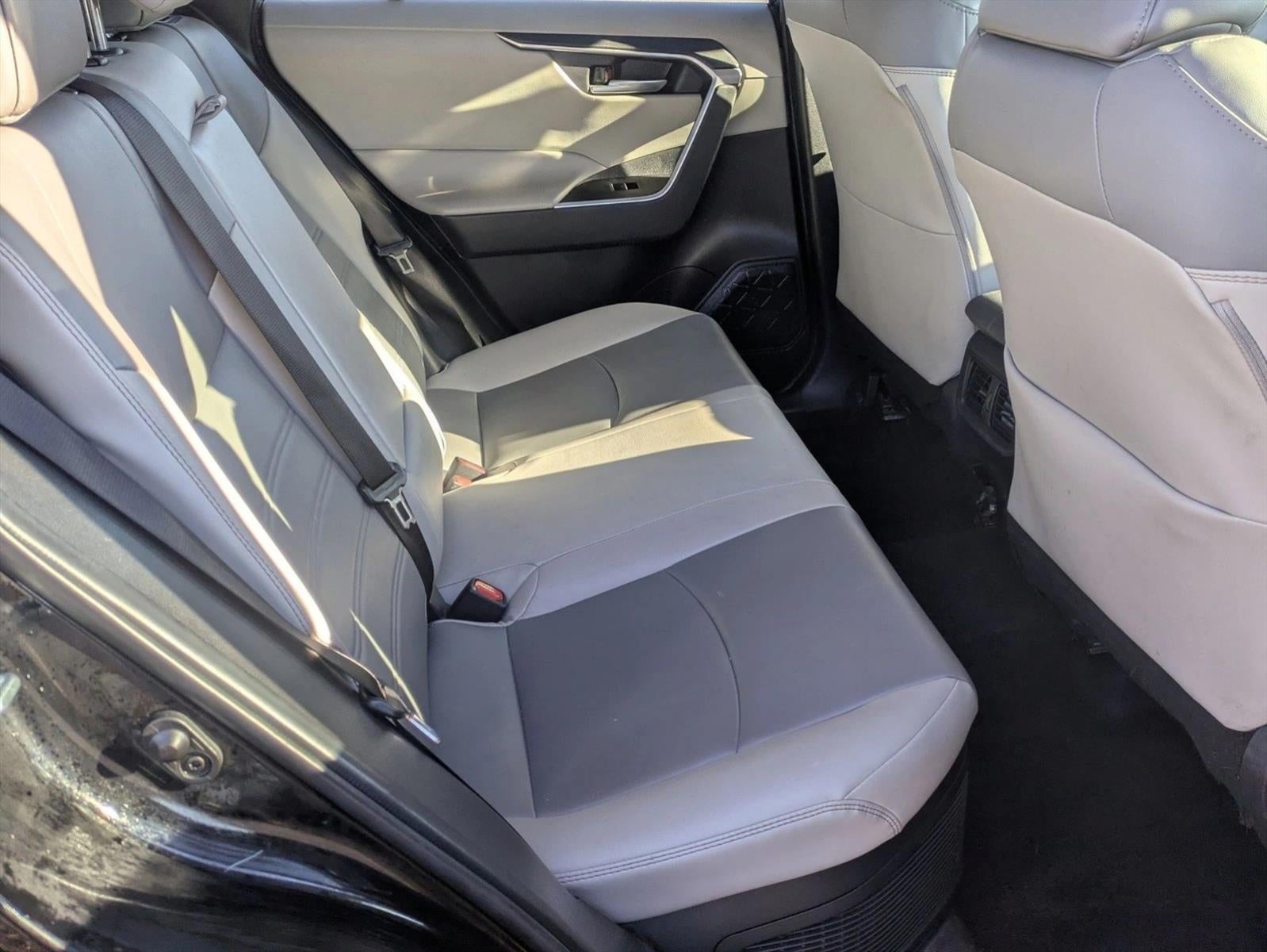 2025 Toyota RAV4 Hybrid XLE Premium